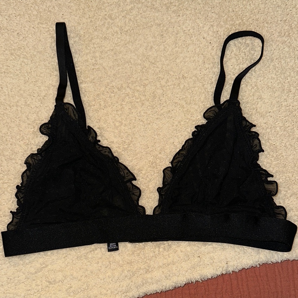Black Lace Trim Triangle Bra with Adjustable Straps